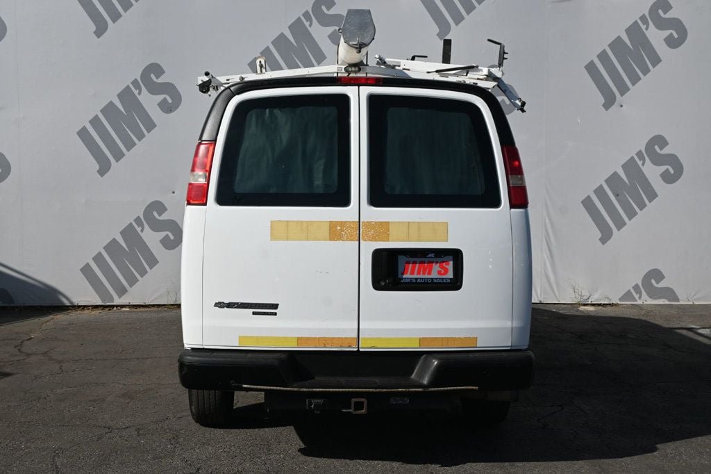 Used 2013 Chevrolet Express 2500 RWD image 4