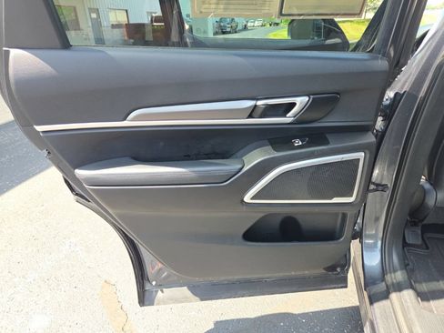 Used 2020 Kia Telluride LX AWD/4WD image 26