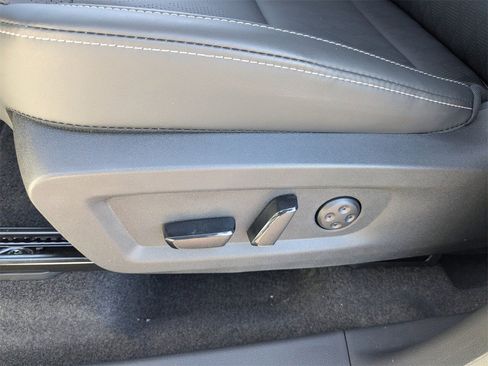 New 2026 Nissan Murano Platinum image 13