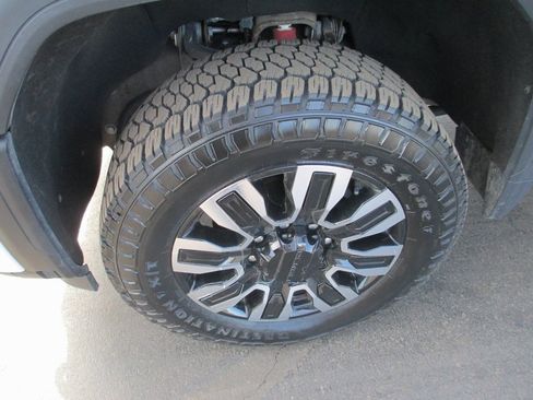 Certified 2024 GMC Sierra 2500 Denali w/ Denali Reserve Package image 12