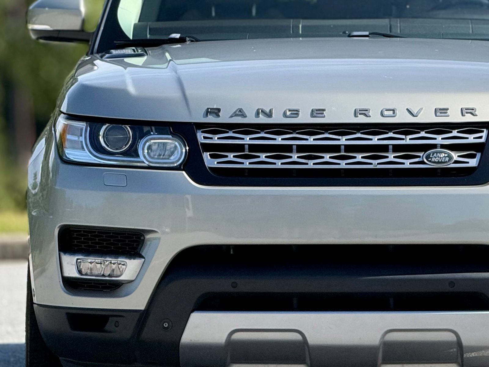 Used 2014 Land Rover Range Rover Sport Supercharged AWD/4WD image 14