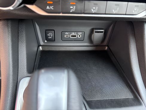 Certified 2025 Nissan Sentra SV FWD image 35