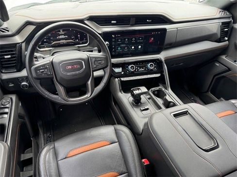 Used 2022 GMC Sierra 1500 AT4 w/ AT4 Premium Package image 11