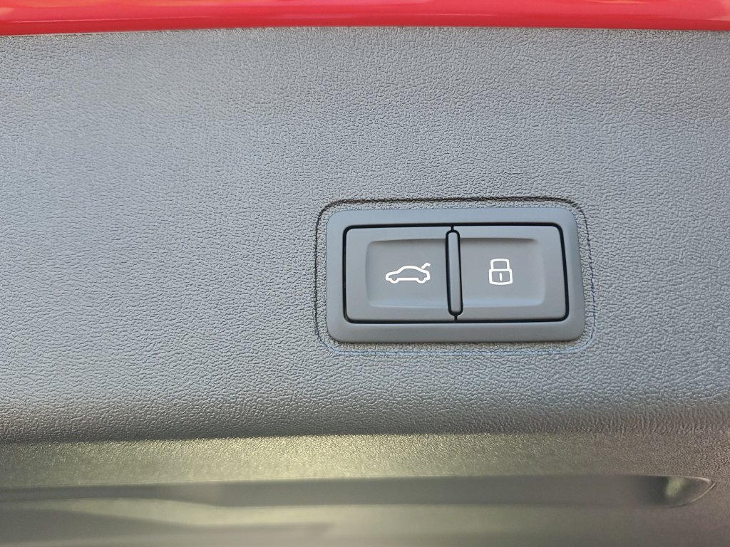 New 2026 Audi Q3 quattro 2.0T AWD/4WD image 17