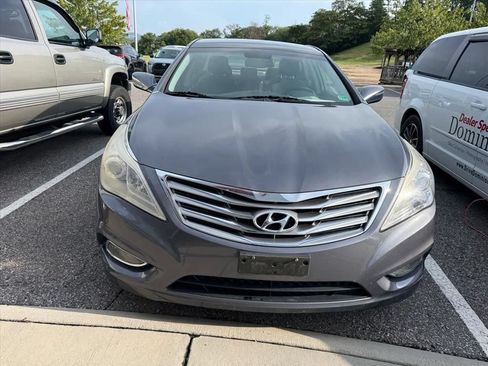 Used 2013 Hyundai Azera w/ Technology Pkg FWD image 4