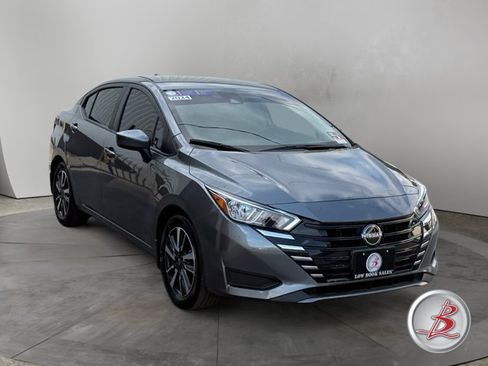 Used 2024 Nissan Versa SV w/ Trunk Package FWD image 1