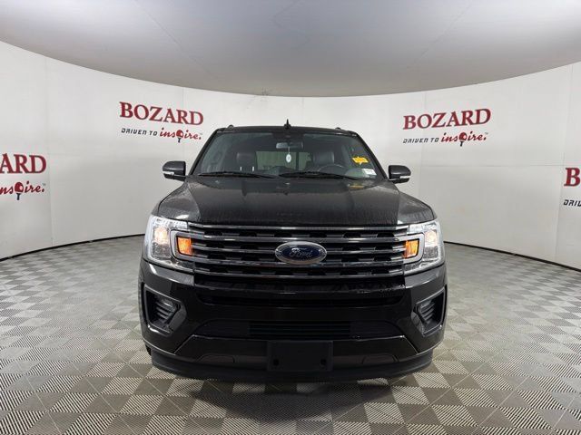 Used 2020 Ford Expedition XLT w/ Equipment Group 202A RWD image 2