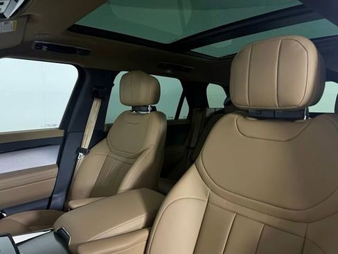 New 2026 Land Rover Range Rover Sport SE image 32