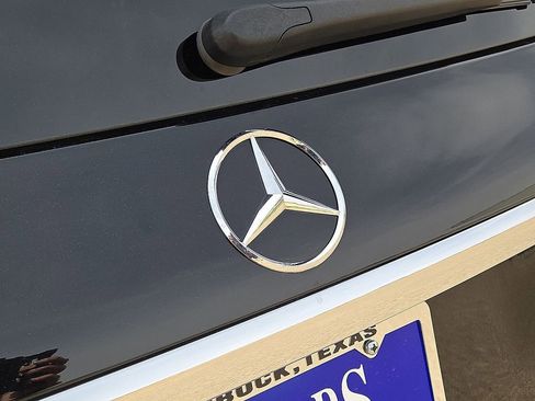 Used 2021 Mercedes-Benz GLS 580 4MATIC image 12