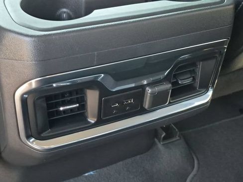 Used 2022 GMC Sierra 1500 SLT w/ SLT Premium Plus Package RWD image 22