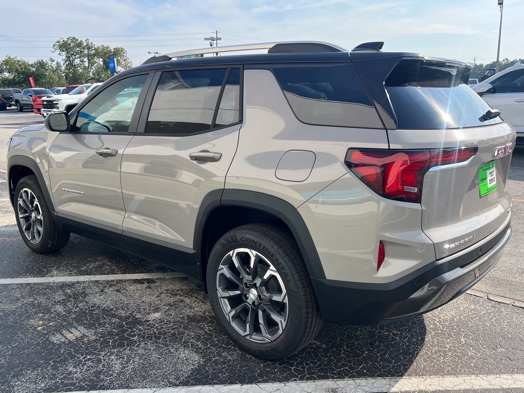 New 2027 GMC Terrain Elevation w/ Elevation Premium Package FWD image 28