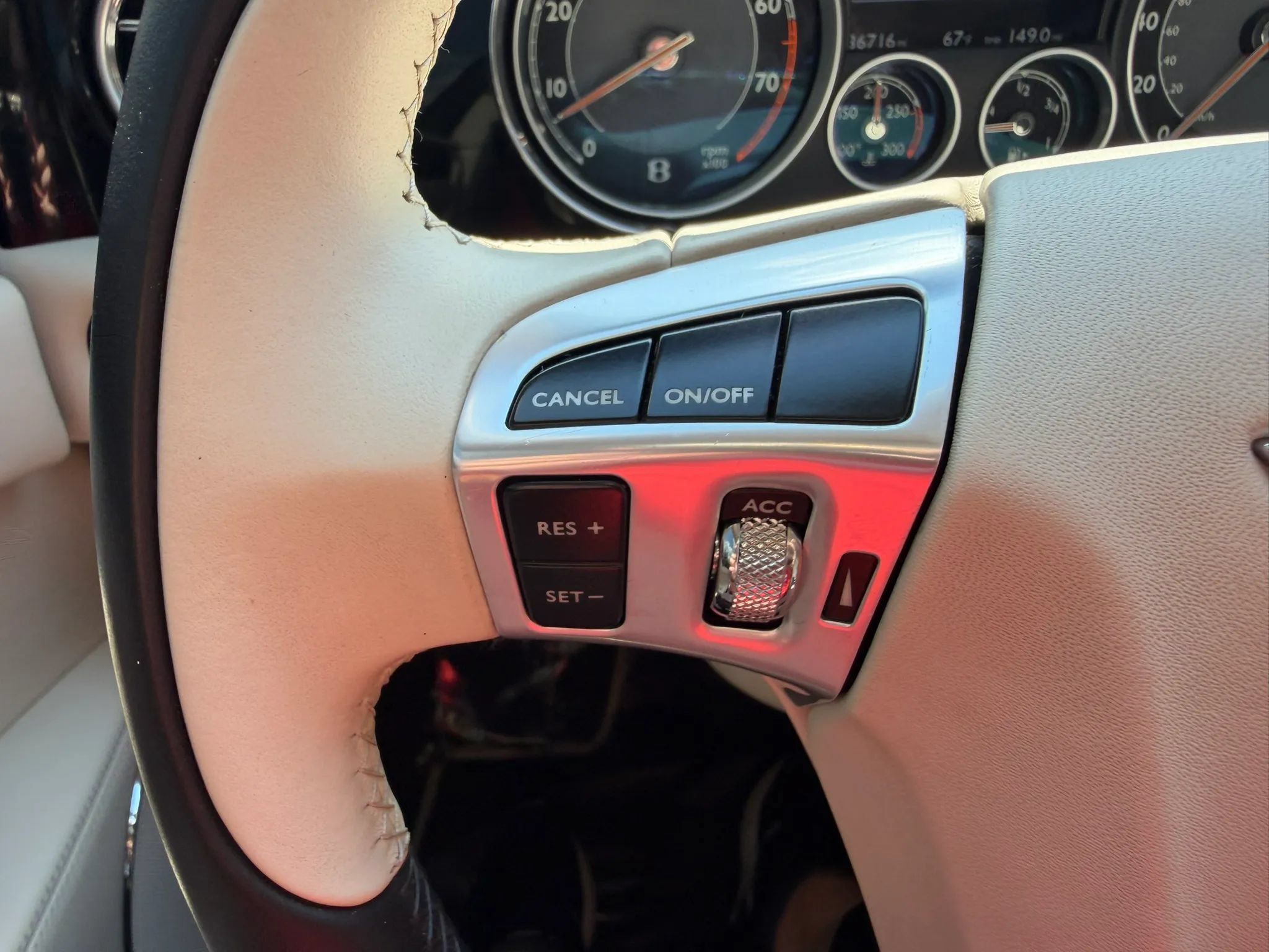 Used 2015 Bentley Flying Spur V8 AWD/4WD image 20