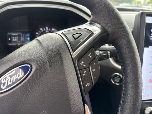 Used 2024 Ford Edge SEL w/ Convenience Package AWD/4WD image 41