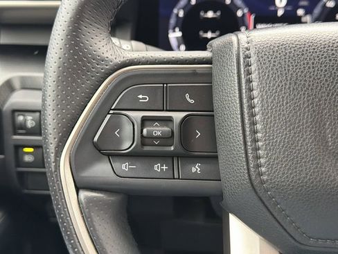 Certified 2025 Toyota 4Runner Limited AWD/4WD image 25