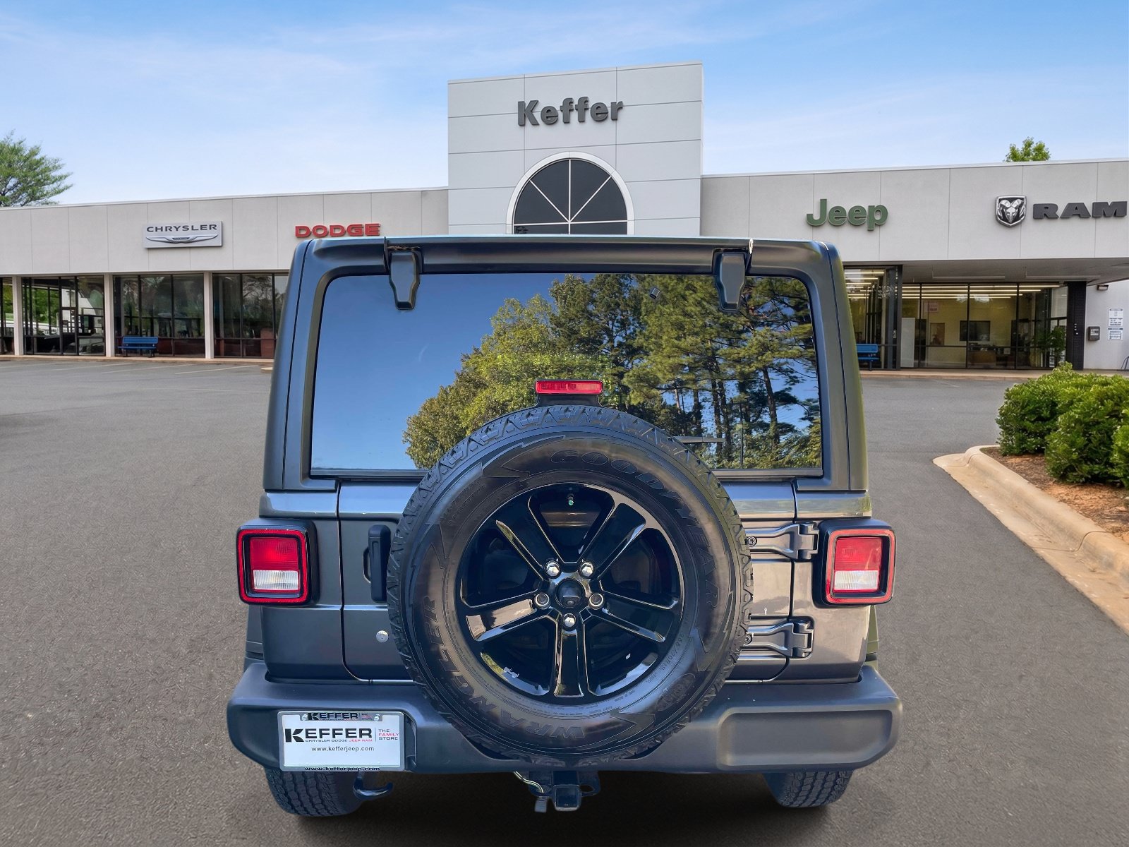 Used 2019 Jeep Wrangler Unlimited Sport AWD/4WD image 5