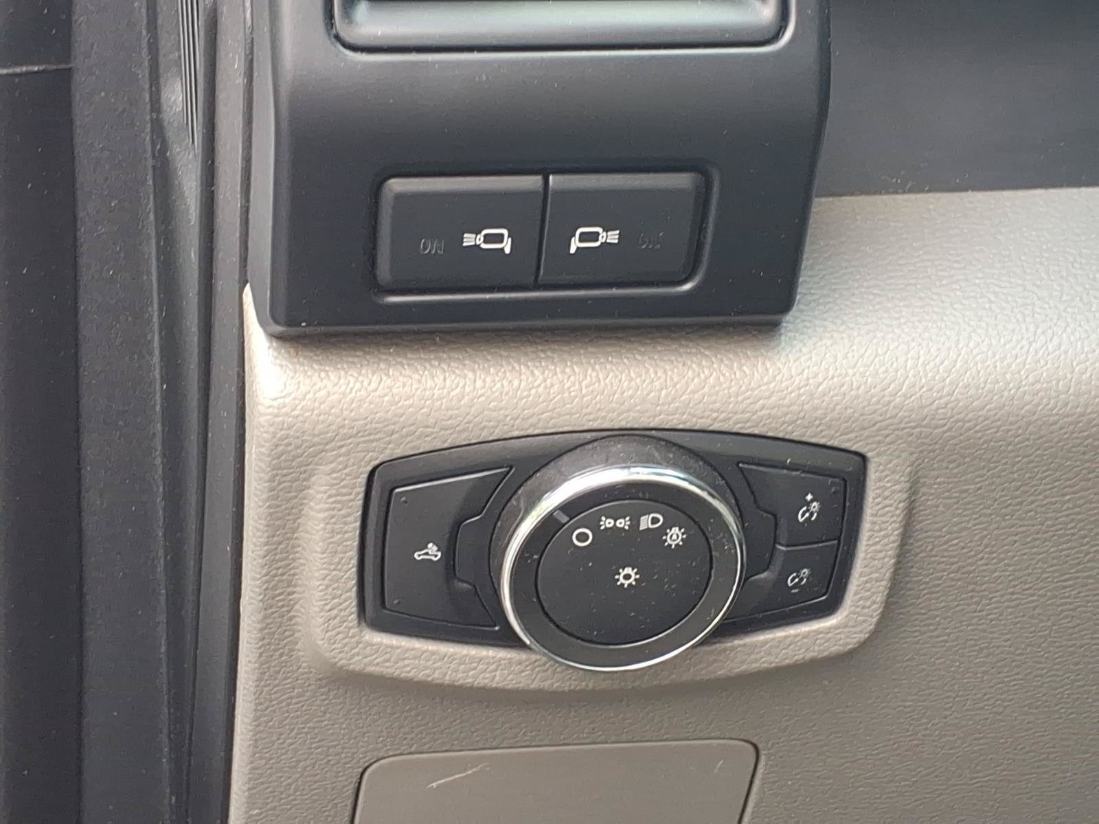 Used 2016 Ford F150 XL w/ Equipment Group 101A Mid AWD/4WD image 10
