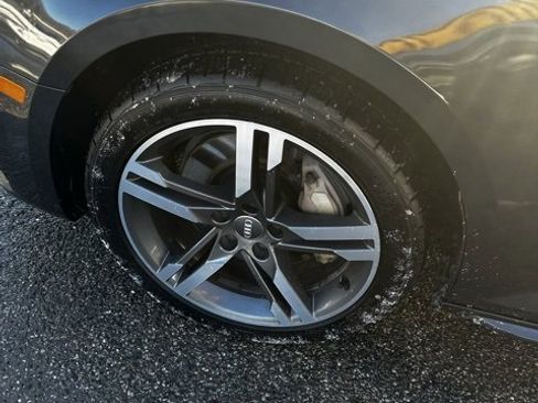 Used 2017 Audi A4 2.0T Premium Plus w/ Premium Plus Package image 14