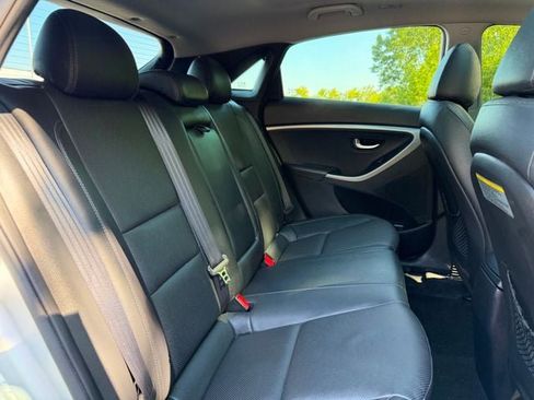 Used 2013 Hyundai Elantra GT w/ Style Pkg FWD image 23