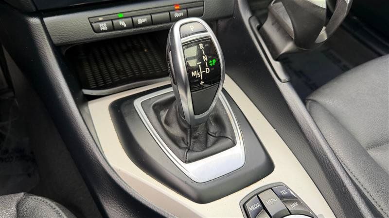 Used 2015 BMW X1 sDrive28i RWD image 35