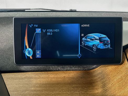Used 2015 BMW i3 RWD image 19
