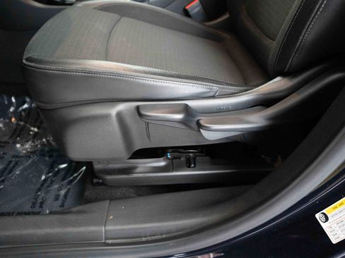 Used 2020 Buick Encore GX Preferred w/ Sport Touring Package image 12