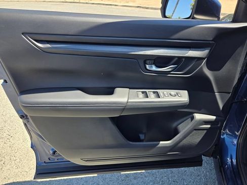 Used 2024 Honda CR-V EX image 17