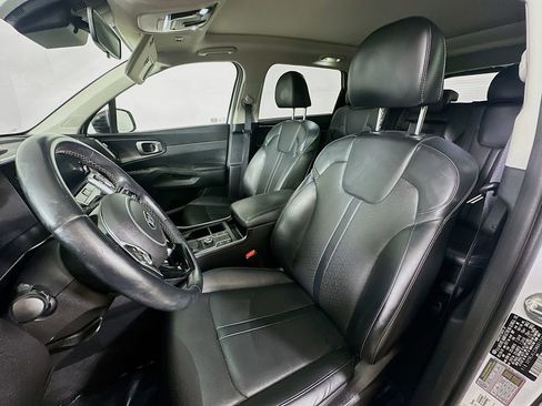 Used 2021 Kia Sorento S w/ Panoramic Sunroof Package image 16