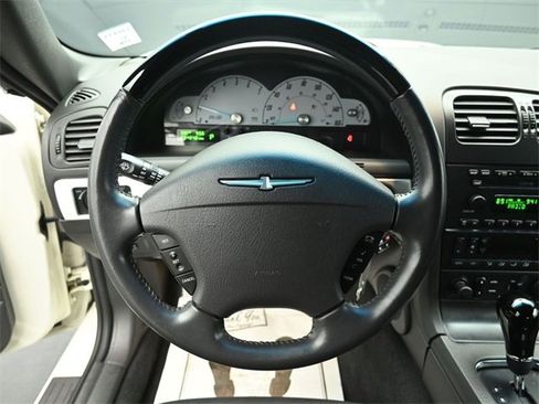 Used 2002 Ford Thunderbird image 15