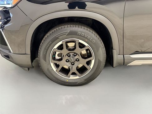 Used 2025 Honda Pilot EX-L image 30