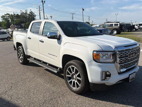 Used 2022 GMC Canyon Denali AWD/4WD image 2