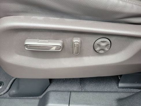 Used 2019 Honda Odyssey EX-L image 42