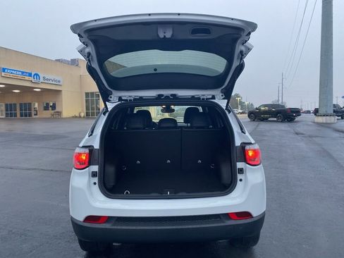 New 2026 Jeep Compass Latitude image 41