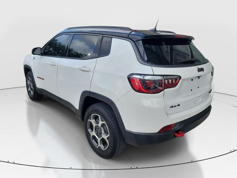 Used 2022 Jeep Compass Trailhawk w/ Trailhawk Convenience Group AWD/4WD image 5
