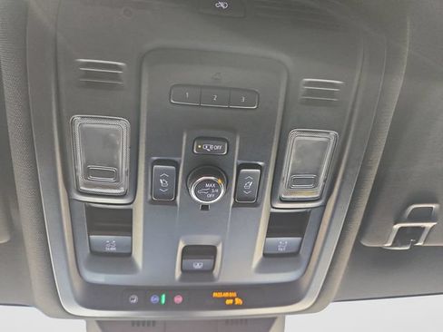Used 2021 Cadillac Escalade Sport w/ Driver Assist Tech Package AWD/4WD image 29