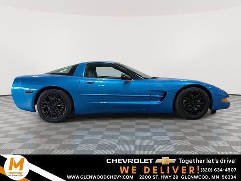 Used 1998 Chevrolet Corvette Coupe image 1