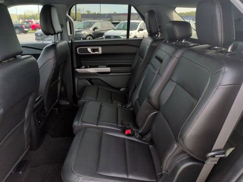 Certified 2023 Ford Explorer XLT w/ Equipment Group 202A AWD/4WD image 6