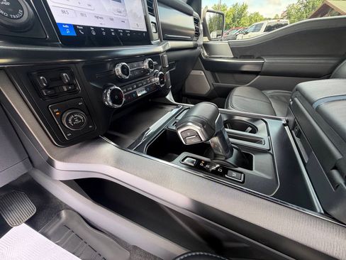 Used 2024 Ford F150 Platinum AWD/4WD image 26