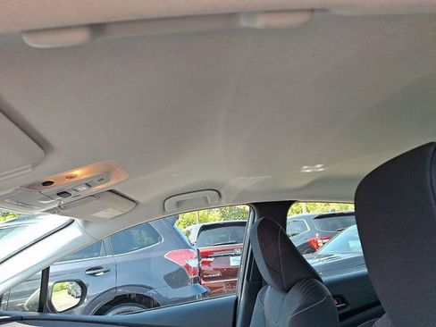 Used 2022 Toyota Prius Prime LE image 14