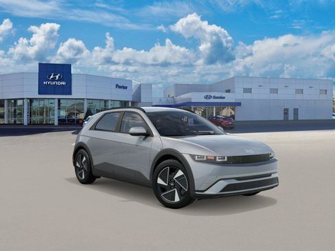 New 2025 Hyundai Ioniq 5 SEL image 2