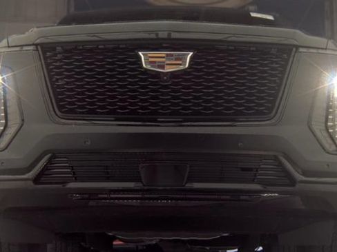 Certified 2025 Cadillac Escalade Sport w/ Touring Package AWD/4WD image 2
