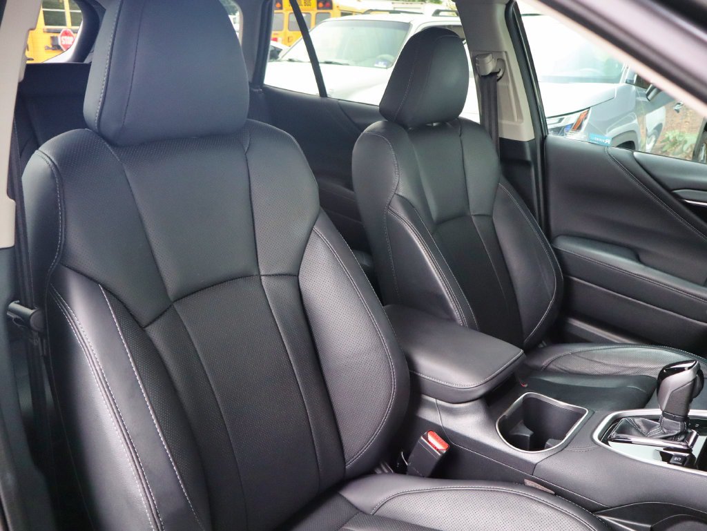 Used 2023 Subaru Outback Touring XT AWD/4WD image 21
