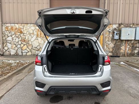 Used 2025 Mitsubishi Outlander Sport ES image 14