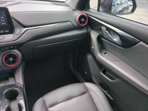 Used 2023 Chevrolet Blazer RS FWD image 19