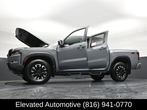 Used 2022 Nissan Frontier PRO-4X w/ Technology Package AWD/4WD image 40