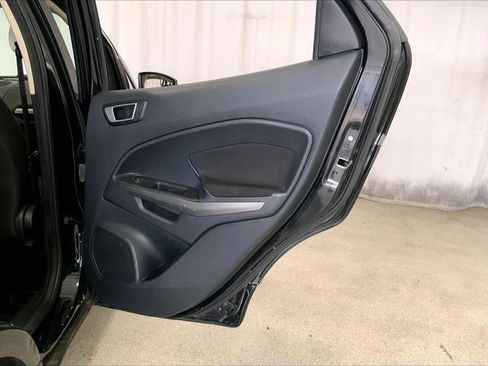 Used 2019 Ford EcoSport SE FWD image 23