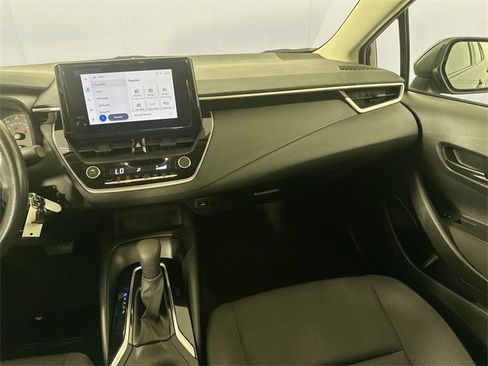 Used 2024 Toyota Corolla LE image 24