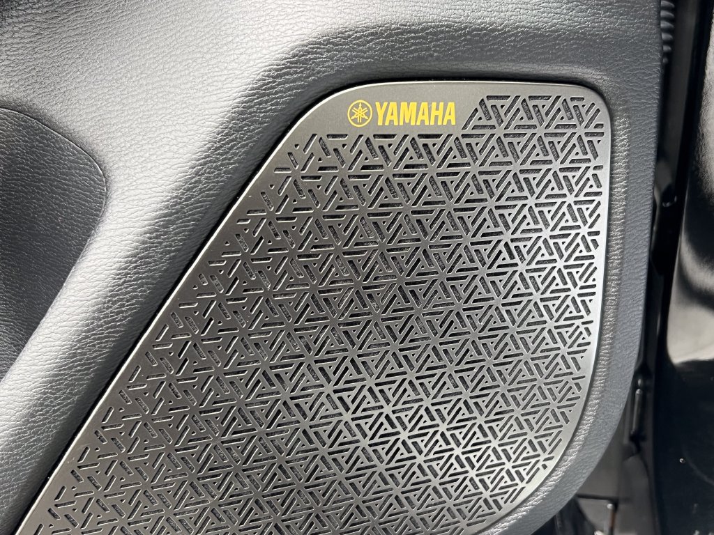 Used 2025 Mitsubishi Outlander AWD image 20