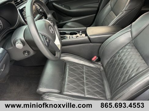 Used 2023 Nissan Maxima Platinum w/ Sport Mat Group image 12