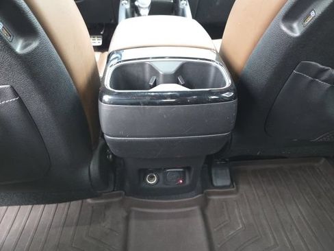 Used 2020 Kia Telluride SX w/ SX Prestige Package AWD/4WD image 23