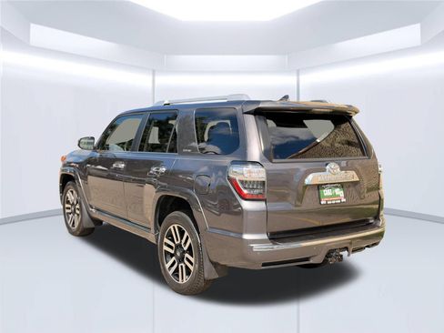 Used 2021 Toyota 4Runner Limited AWD/4WD image 9